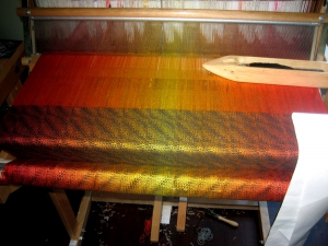 The shawl on the loom