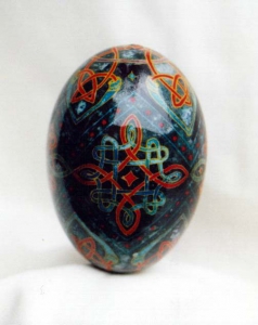 Painted Egg Celtic 4