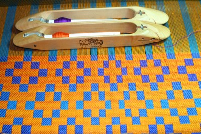 handwoven doubleweave shawl, on the loom
