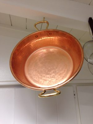 Mauviel hammered copper preserving pan