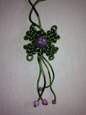 Pendant in Chinese knotwork