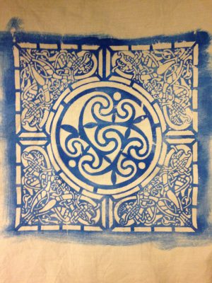 Celtic knotwork in screen printed katazome paste